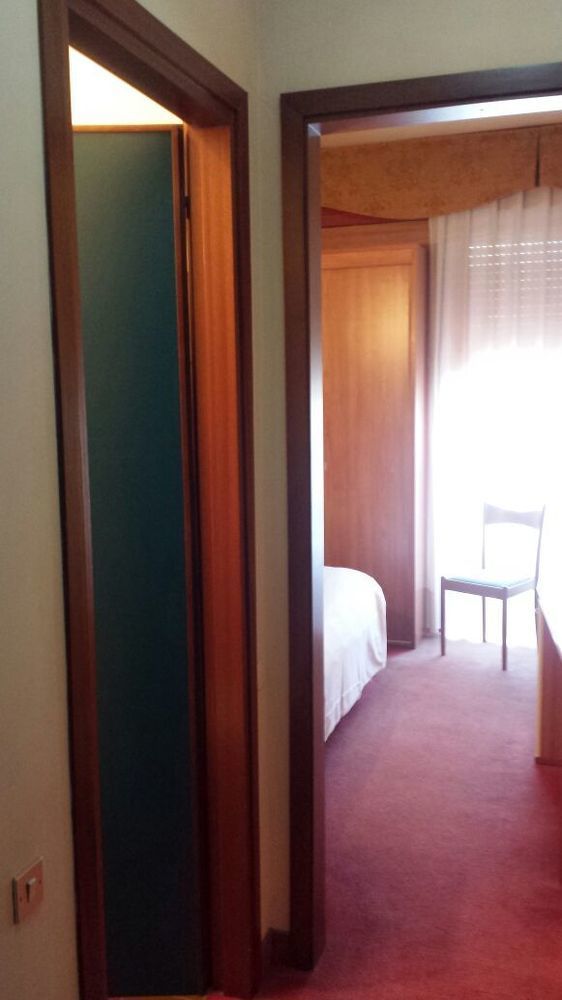 רוביגו Hotel Palace מראה חיצוני תמונה